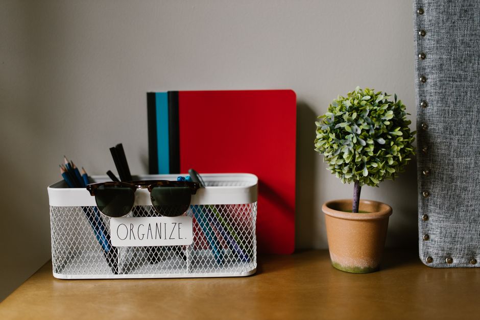 How to Organize Your Desk for Focus